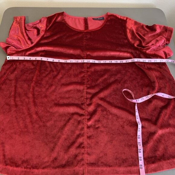 Lane Bryant Womens Short Sleeve Blouse 24 Red Velour Top Party Shimmer Holiday - Picture 13 of 16
